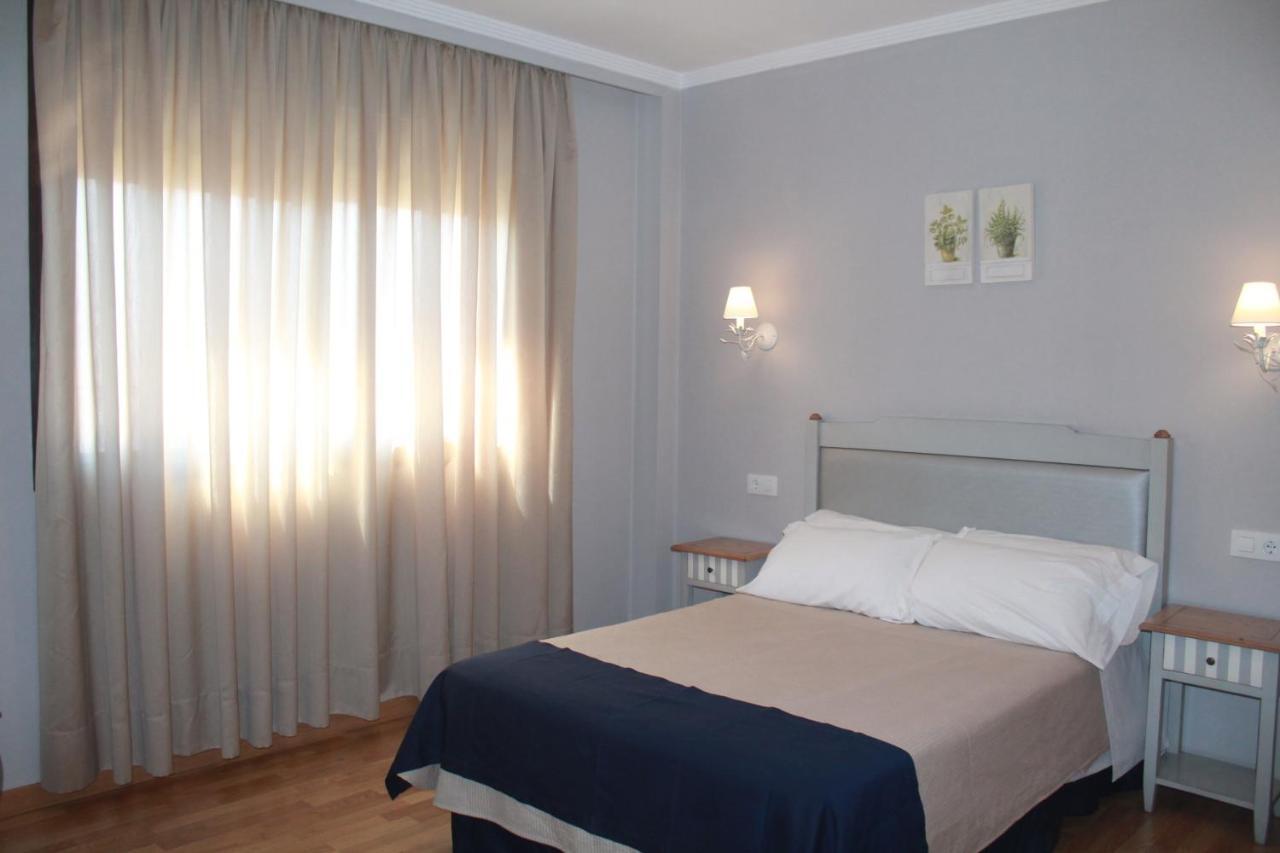 Hotel Torre Del Oro La Rinconada Ngoại thất bức ảnh